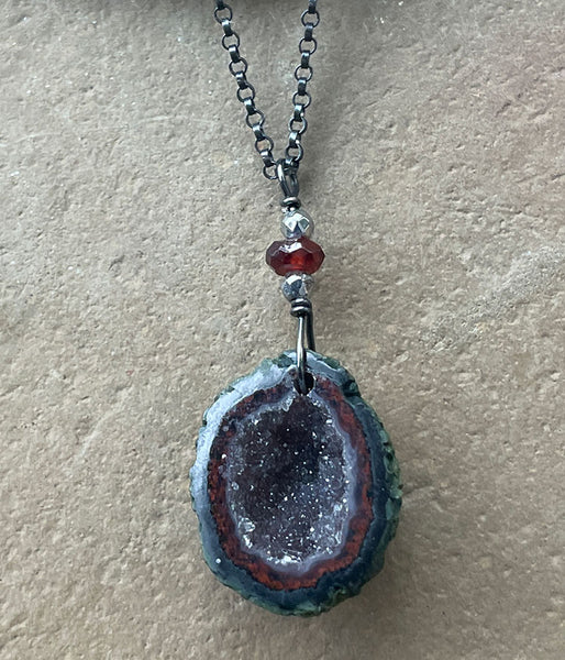 Mini Geode Necklace