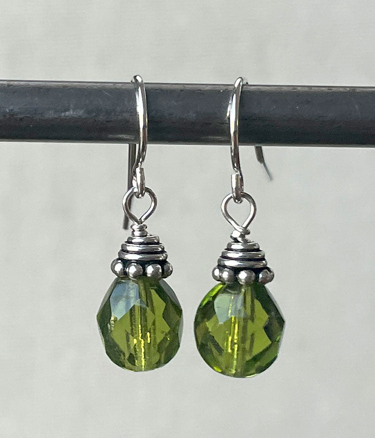 Betsy Earrings (peridot)
