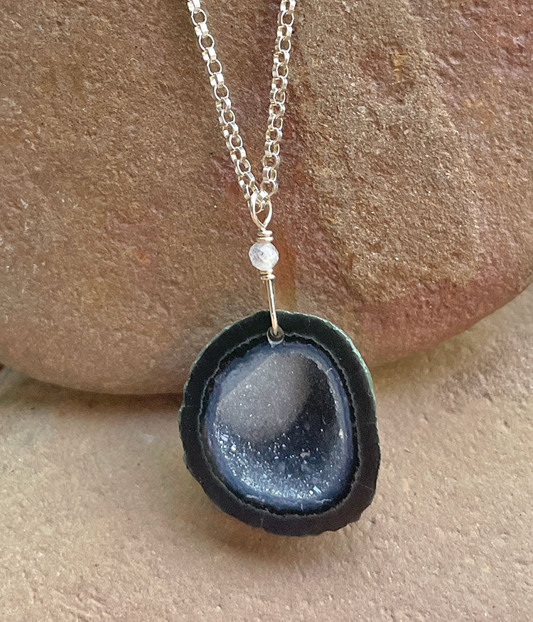 Mini Geode Necklace