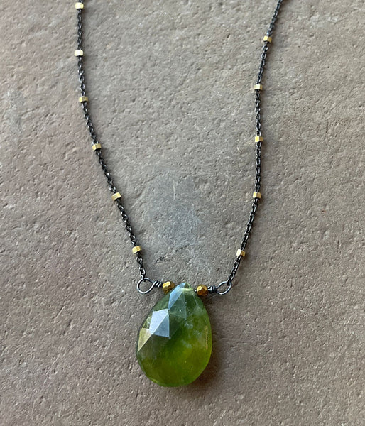 Vesuvianite Glisten Necklace