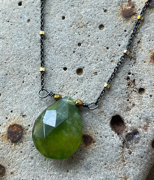 Vesuvianite Glisten Necklace