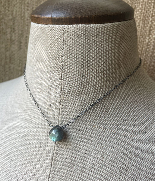 Nikki Necklace (labradorite)