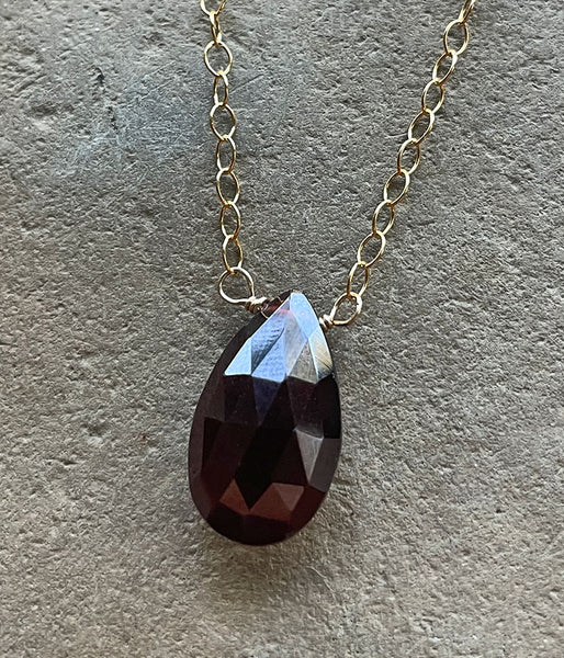 Garnet Reflection Solitare Necklace